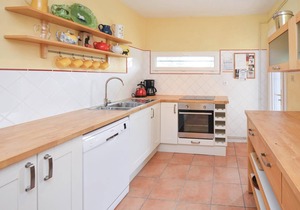 4 bedroom accommodation in Comps