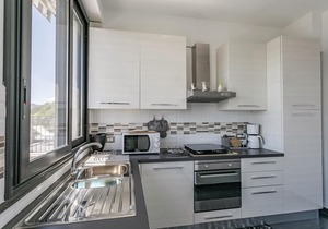 4 bedroom accommodation in Gaggi