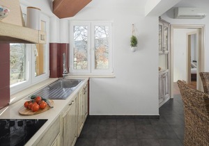 4 bedroom pet friendly home in Kranjci