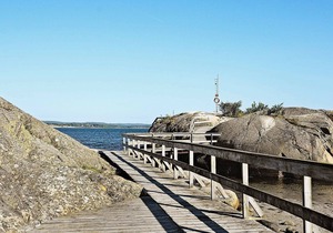 4 person holiday home in Höviksnäs