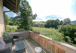 4-Sterne-Ferienwohnung im Erdgeschoss mit neu angelegter Terrasse
