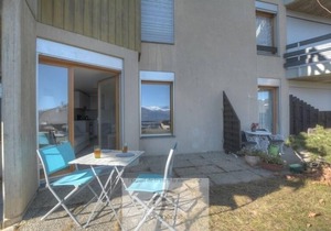40m2 apartment for 2 persons with possibility to ski directly to the lodging. The apt. was partially