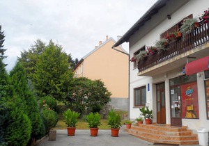 45 m² Private room ∙ 2 bedrooms ∙ 5 guests