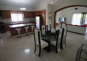4BD Guest-friendly villa in the heart of Sosua!