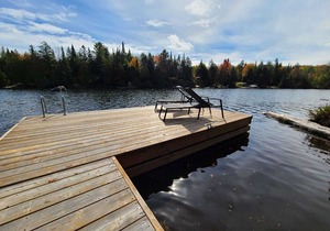 4BED/2BATH/Jacuzzi Family Lakeside Cottage