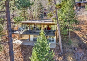 4BR Cabin Mountain Views with Fireplace