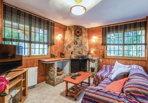 5 bedroom accommodation in Maçanet de la Selva