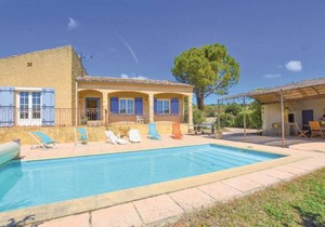 5 bedroom accommodation in Cairanne