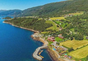 5 person holiday home in EIDSVÅG