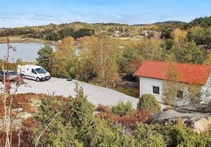 5 person holiday home in KLÖVEDAL