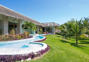 5-Star Hotel ∙ Grand Palladium Kantenah Resort & Spa - All Inclusive