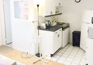 (541) Studio Downtown Montreal