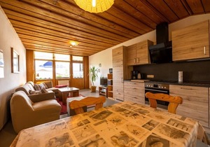 56qm große 2-Zimmerwohnung mit Balkon für 2 bis 5 Personen