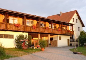 57qm große 2-Zimmerwohnung mit Balkon für 2 bis 5 Personen