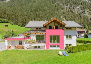 58 m² Apartment ∙ 2 bedrooms ∙ 5 guests