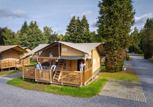 6-8-person glamping tent in the holiday park Landal Glamping Neufchâteau