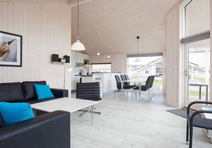 6 person holiday home in Großenbrode