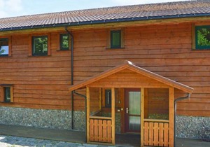 6 person holiday home in EIDSVÅG