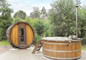 6 person holiday home in LJUNG-By Traum