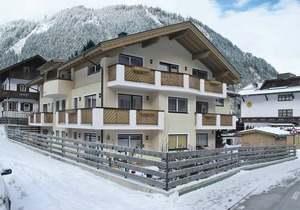 60 m² Apartment ∙ 3 bedrooms ∙ 6 guests