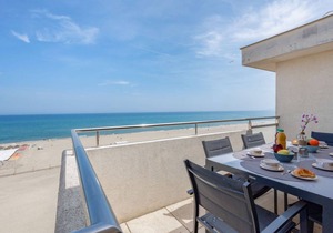64 m² Apartment ∙ 2 bedrooms ∙ 6 guests
