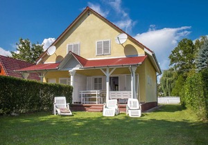 65 m² Accommodation ∙ 2 bedrooms ∙ 5 guests