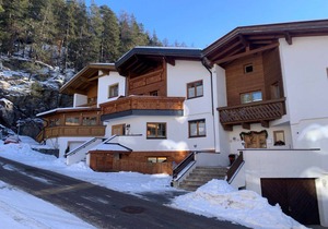 65 m² Apartment ∙ 2 bedrooms ∙ 4 guests