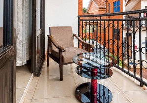 65 m² Apartment ∙ 3 bedrooms ∙ 6 guests