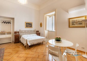 65 m² Apartment ∙ 4 guests