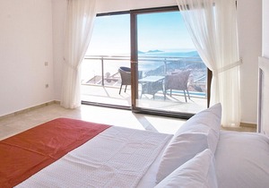 7 Bedroom Villa, Beautiful location with stunning sea and mountain views