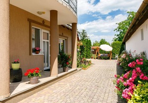 70 m² Apartment ∙ 2 bedrooms ∙ 5 guests