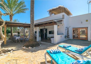70 m² House ∙ 2 bedrooms ∙ 3 guests