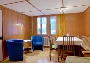700 ft² Chalet