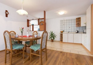 73 m² Apartment ∙ 2 bedrooms ∙ 5 guests