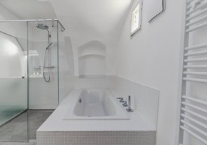 75 m² Apartment ∙ 2 bedrooms ∙ 4 guests