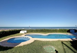 75 m² Apartment ∙ 2 bedrooms ∙ 4 guests