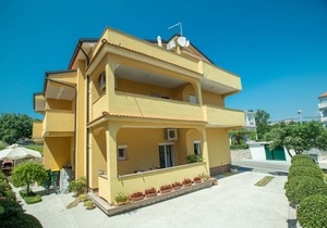 75 m² Apartment ∙ 2 bedrooms ∙ 6 guests