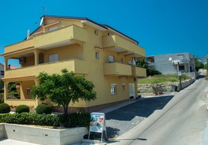 75 m² Apartment ∙ 2 bedrooms ∙ 6 guests