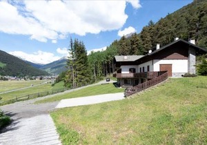 75 m² Apartment ∙ 2 bedrooms ∙ 4 guests