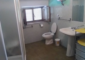 75 m² Private room ∙ 1 bedroom ∙ 4 guests