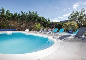 8 bedroom accommodation in Capendu