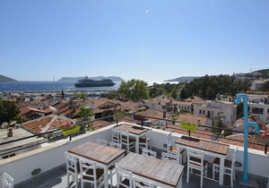 8 Pansiyon