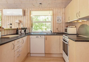 8 person holiday home in Ålbæk