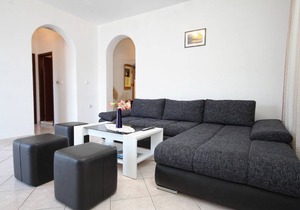 80 m² Apartment ∙ 3 bedrooms ∙ 6 guests