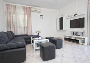 80 m² Apartment ∙ 3 bedrooms ∙ 6 guests