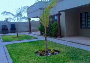 81 m² Apartment ∙ 2 bedrooms ∙ 4 guests