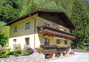 85 m² Apartment ∙ 3 bedrooms ∙ 5 guests