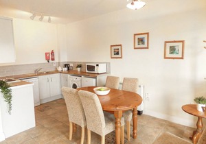 85 m² House ∙ 2 bedrooms ∙ 4 guests