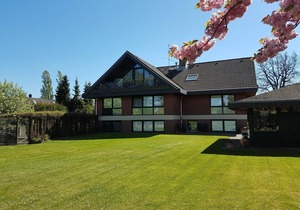 90 m² Apartment ∙ 4 guests
