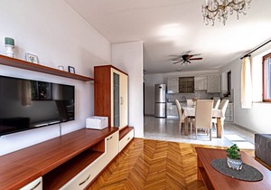 90 m² Apartment ∙ 3 bedrooms ∙ 6 guests